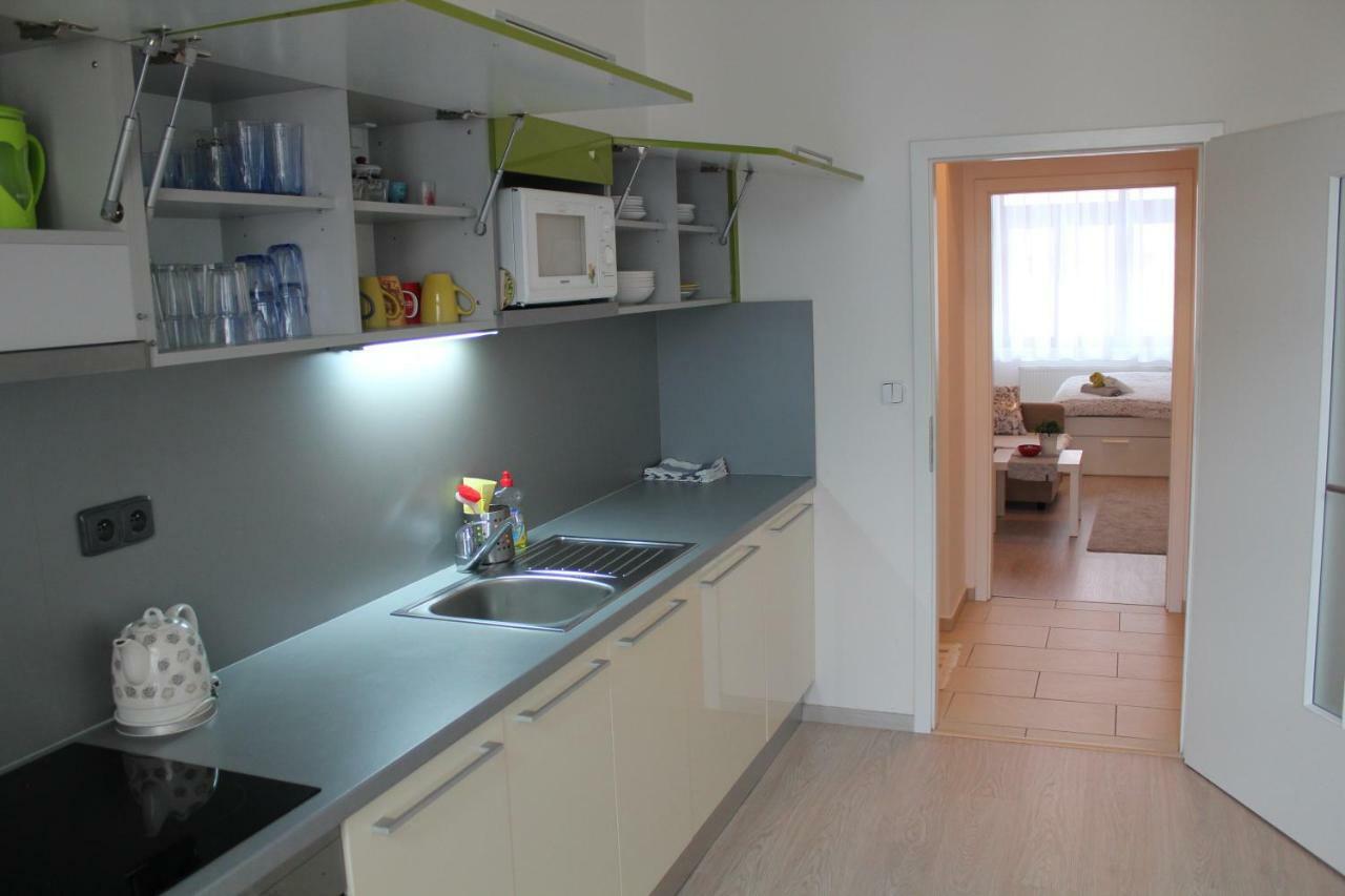 Kavi Apartments #2 Plzen Luaran gambar